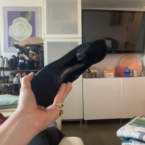 Gorgeous Prada boots - Picture 3 of 11